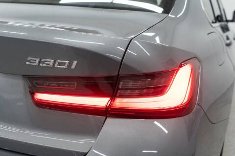 2025 BMW 3 Series 330i xDrive