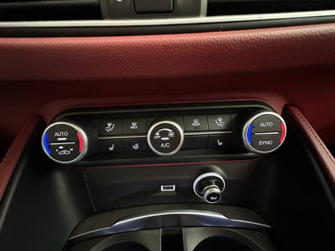 2021 Alfa Romeo Stelvio Ti