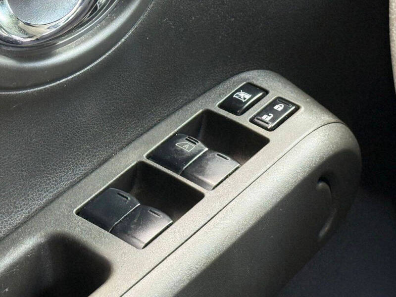 2013 Nissan cube 1.8 S