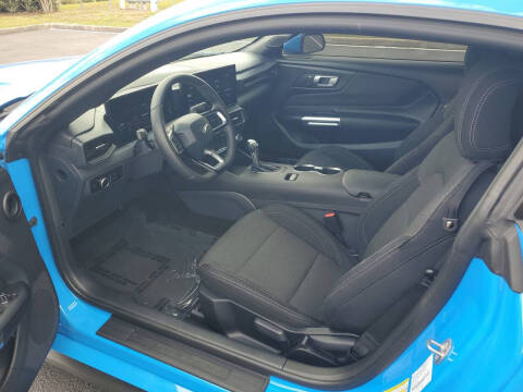 2025 Ford Mustang EcoBoost