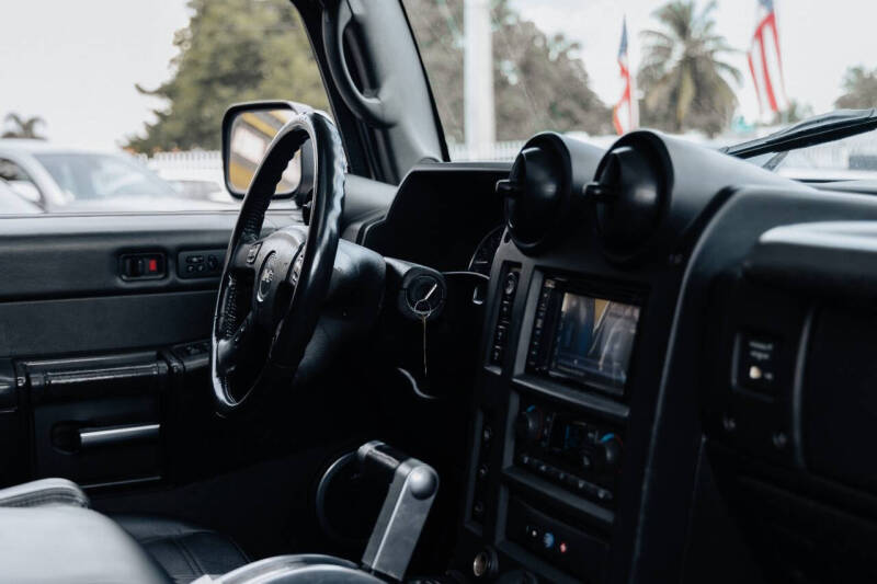 2005 HUMMER H2 Adventure Series