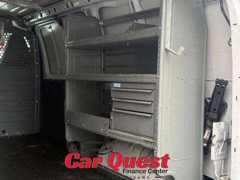 2022 GMC Savana 2500