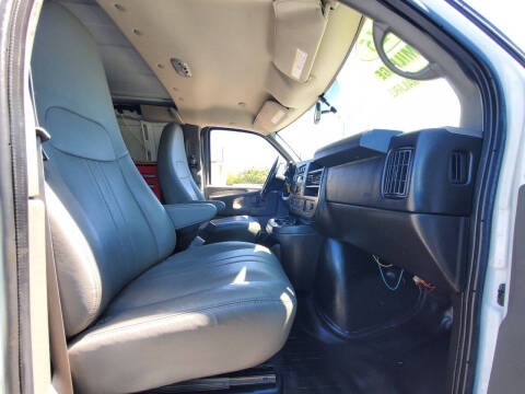 2015 Chevrolet Express 2500