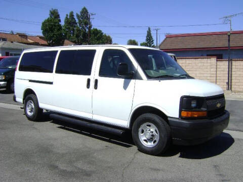 2013 Ford E-Series E-350 SD XL