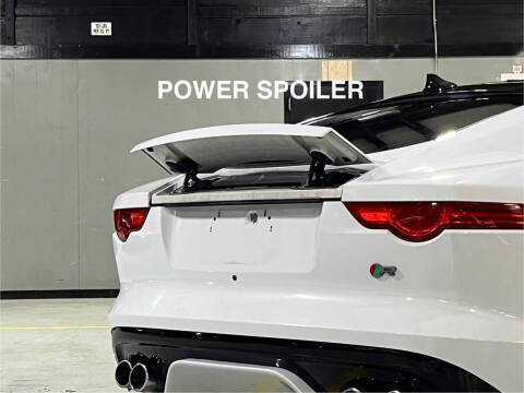 2016 Jaguar F-TYPE R