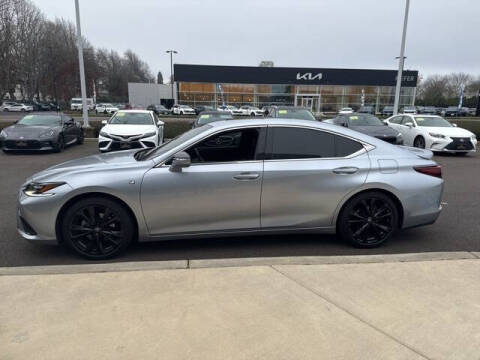 2022 Lexus ES 350 F SPORT