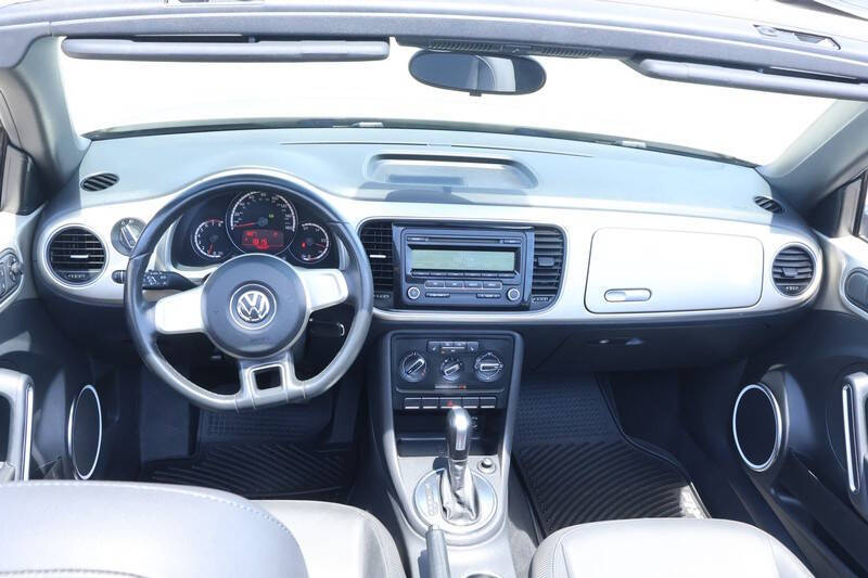 2013 Volkswagen Beetle Convertible