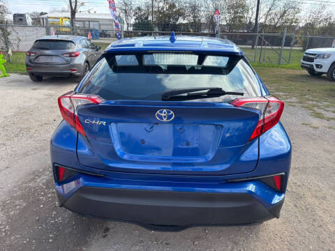 2019 Toyota C-HR XLE