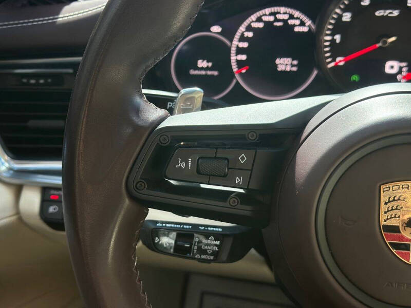 2023 Porsche Panamera GTS