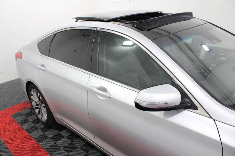 2015 Hyundai Genesis