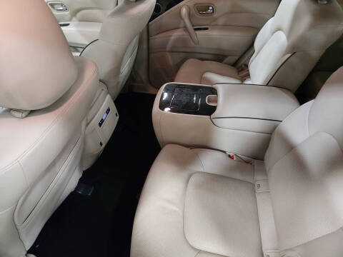 2022 Infiniti QX80 Luxe