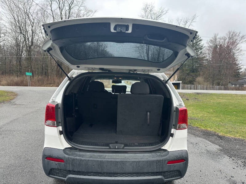 2011 Kia Sorento LX