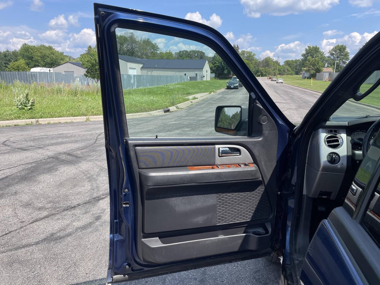 2007 Ford Expedition for sale at Twin Cities Auctions in Elk River, MN