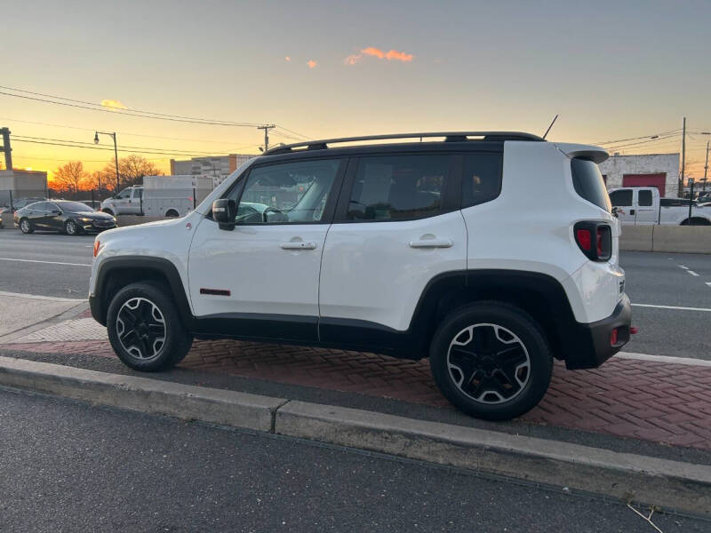 2015 Jeep Renegade Trailhawk