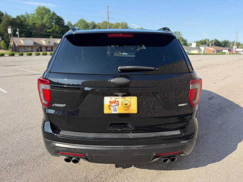 2018 Ford Explorer Sport