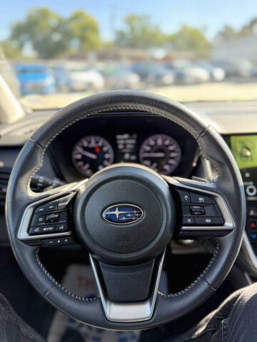 2024 Subaru Outback Premium