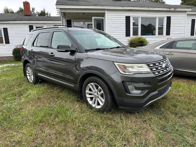 2017 Ford Explorer XLT