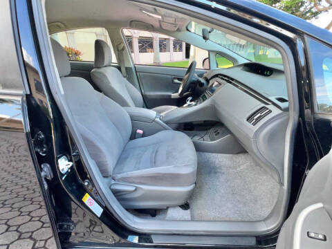 2010 Toyota Prius II