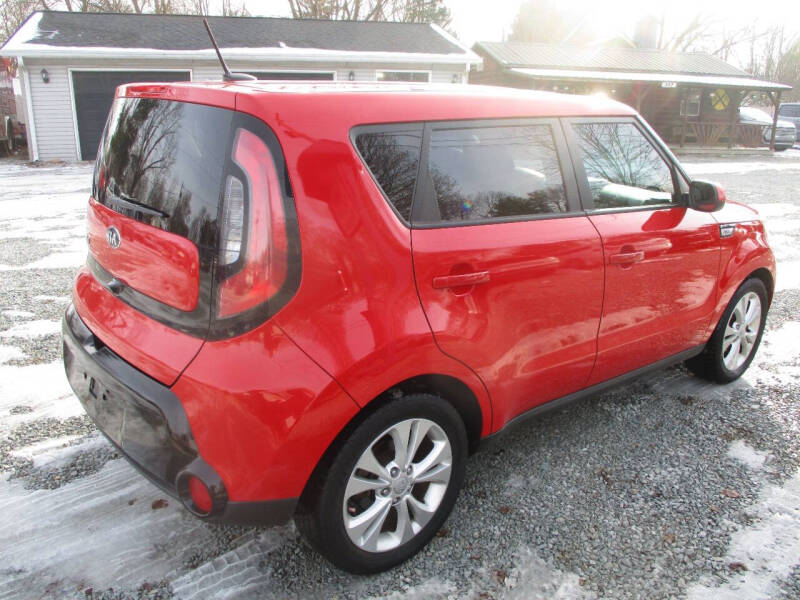 2016 Kia Soul +