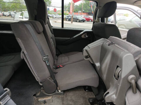 2012 Nissan Pathfinder SV