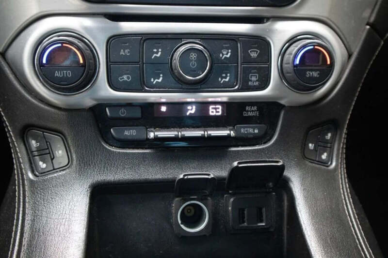 2017 GMC Yukon SLT