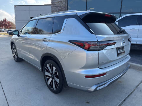 2026 Mitsubishi Outlander SEL