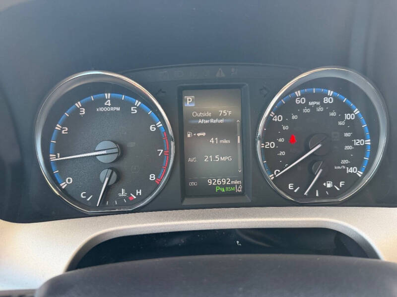 2017 Toyota RAV4 Platinum