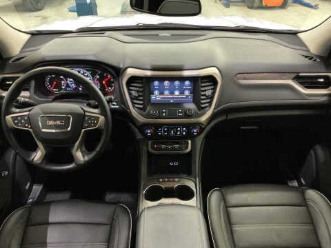 2021 GMC Acadia Denali