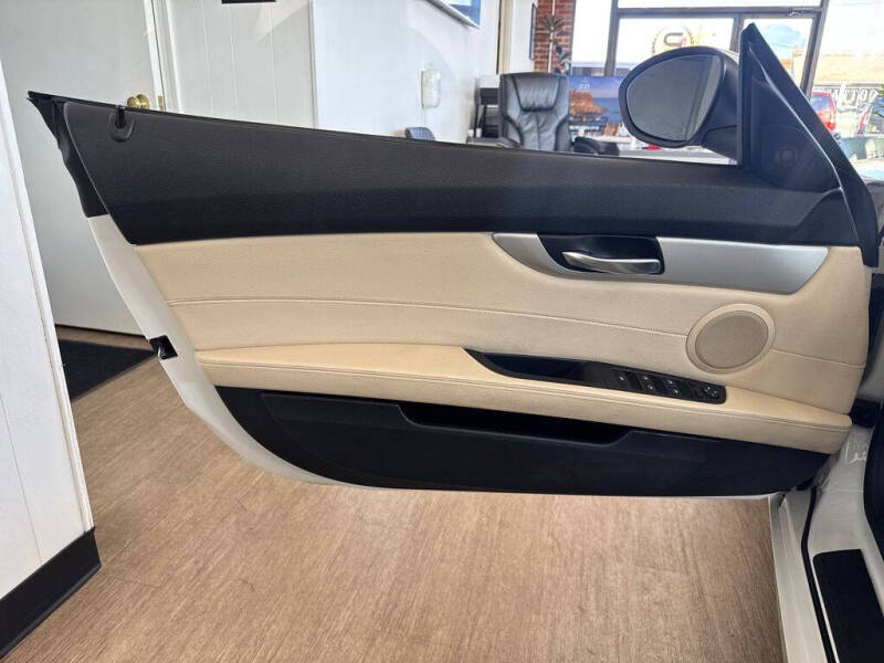 2009 BMW Z4 sDrive30i