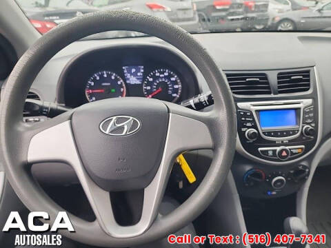 2012 Hyundai Accent GLS