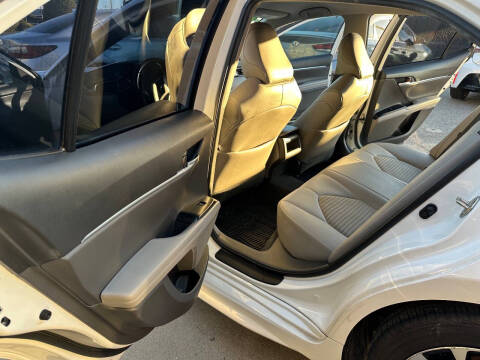 2019 Toyota Camry SE