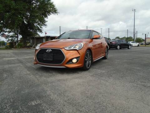 2016 Hyundai Veloster for sale at American Auto Exchange in Houston TX