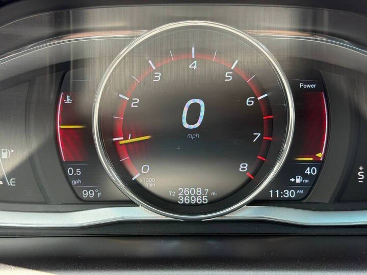 2016 Volvo XC60 T5 Drive-E Premier