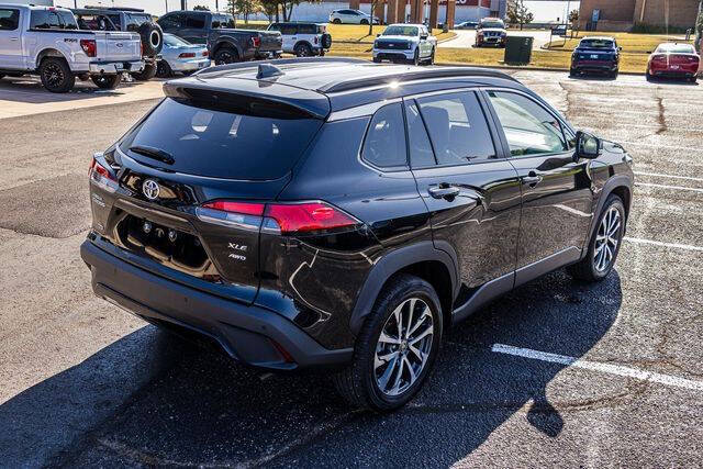 2022 Toyota Corolla Cross XLE