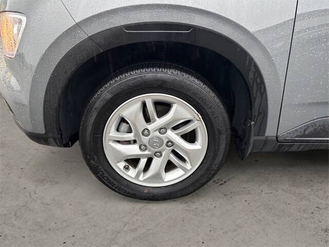 2022 Hyundai Venue SE