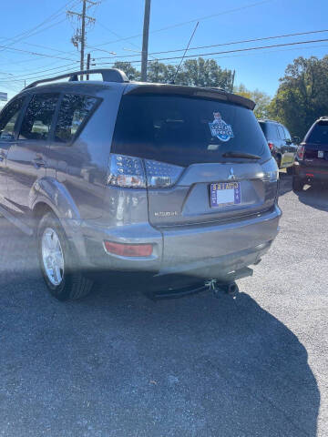 2010 Mitsubishi Outlander ES