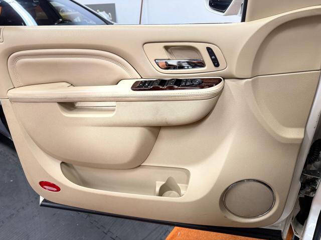 2012 Cadillac Escalade Premium