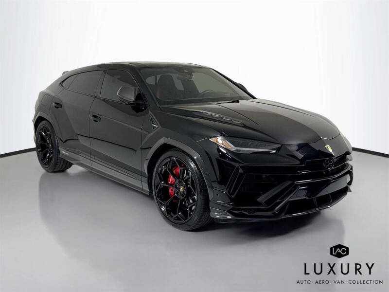 2023 Lamborghini Urus Performante