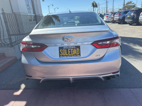 2022 Toyota Camry SE