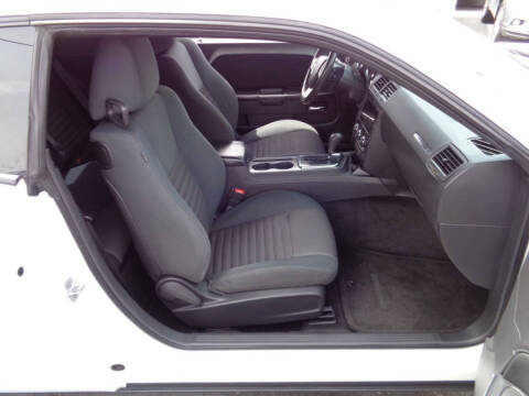 2013 Dodge Challenger SXT