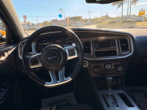 2012 Dodge Charger SRT8 Super Bee