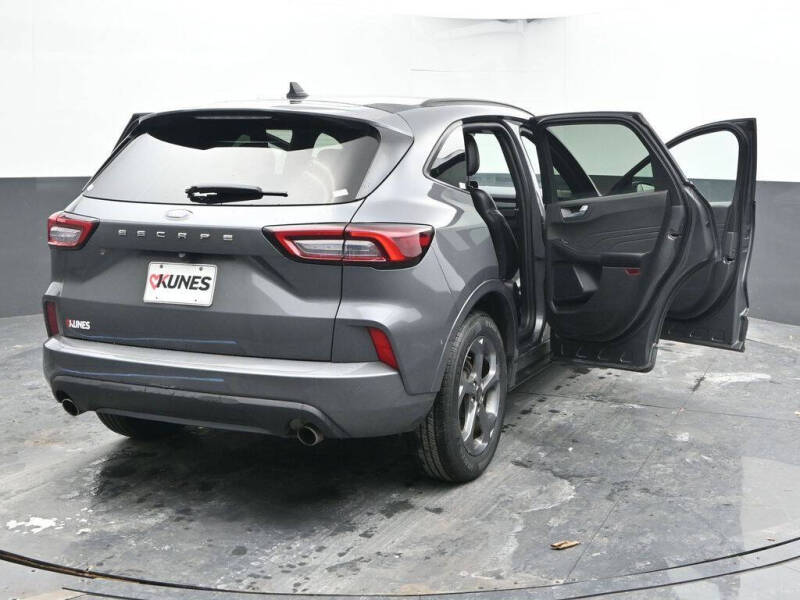 2024 Ford Escape ST-Line