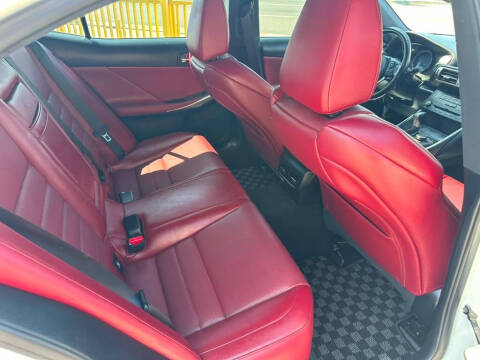 2016 Lexus IS 200t