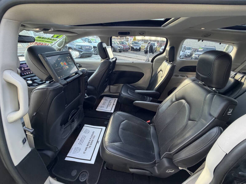 2019 Chrysler Pacifica Limited
