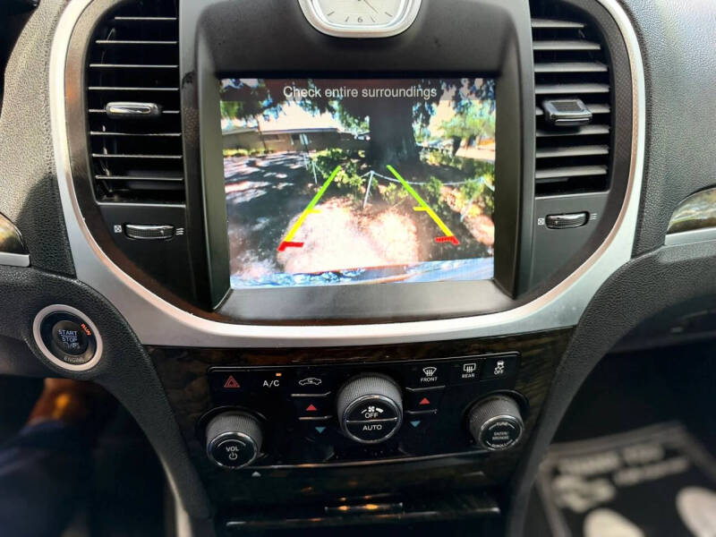 2012 Chrysler 300 C