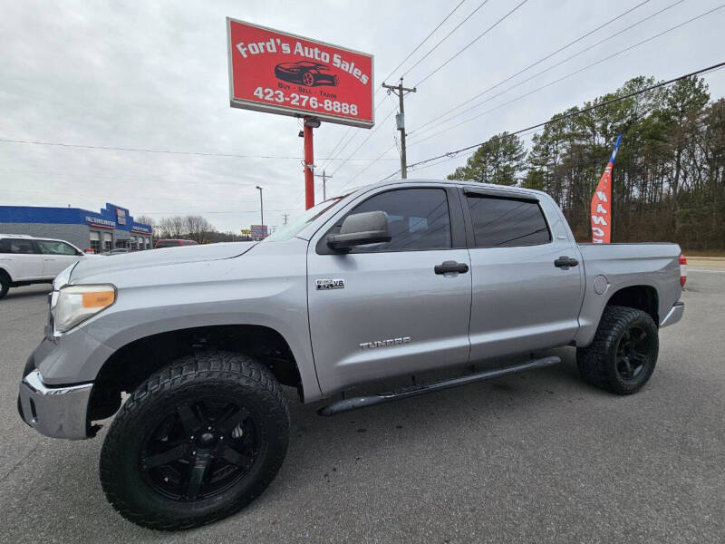 Used 2015 Toyota Tundra SR5 with VIN 5TFDW5F18FX467874 for sale in Kingsport, TN