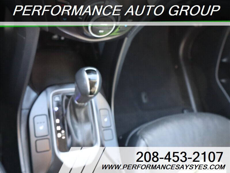 2017 Hyundai Santa Fe Limited