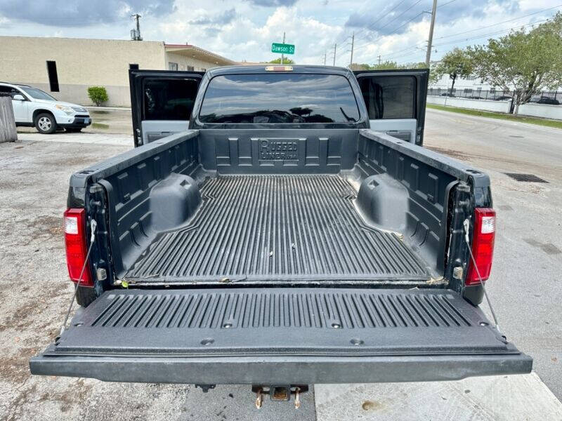 2013 Ford F-350 Super Duty  - $30,995
