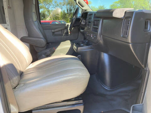 2019 Chevrolet Express 2500