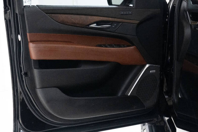 2020 Cadillac Escalade Premium Luxury